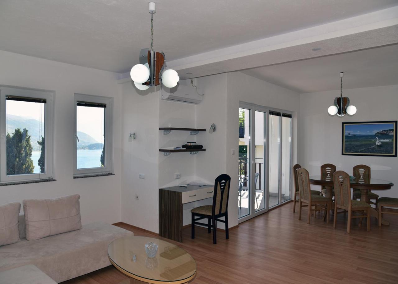 Comfort Apartment オフリド エクステリア 写真